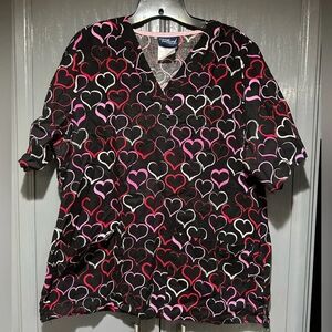 Tafford Pink and Gray Heart Scrub Top Large